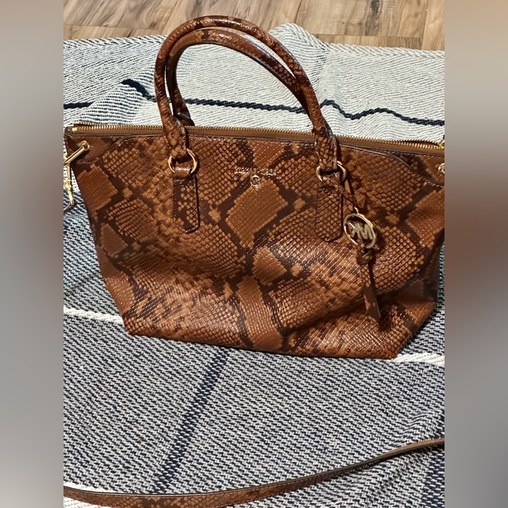 Mk Handbag - image 4